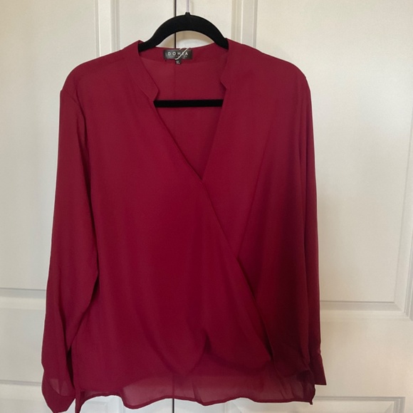 Red blouse - Picture 2 of 4